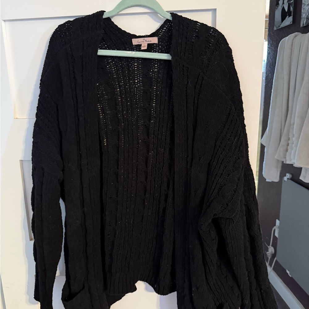 Love Tree Black Women's Cardigan